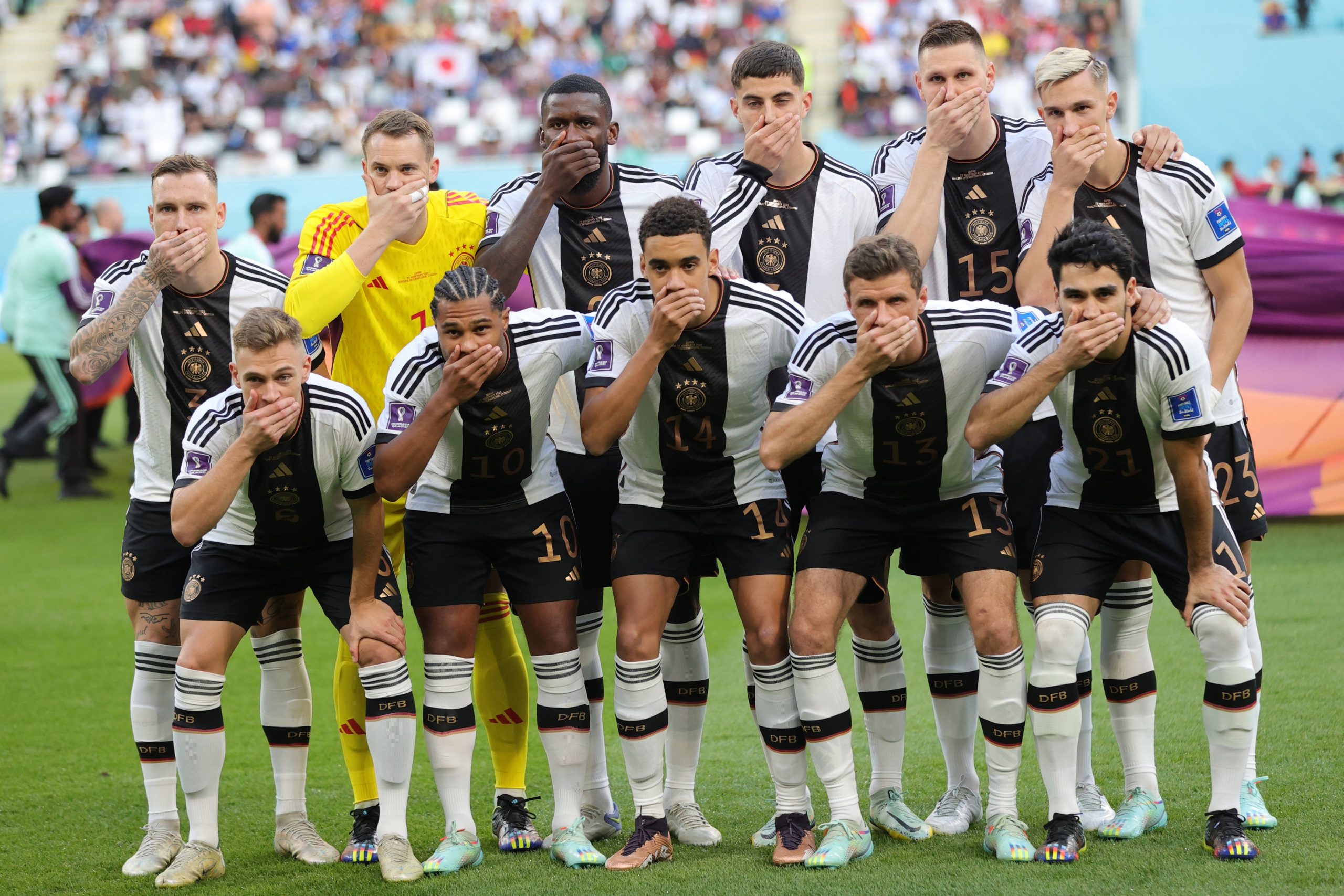 ¡Derrumbaron el muro alemán! Japón venció 1-2 a Alemania