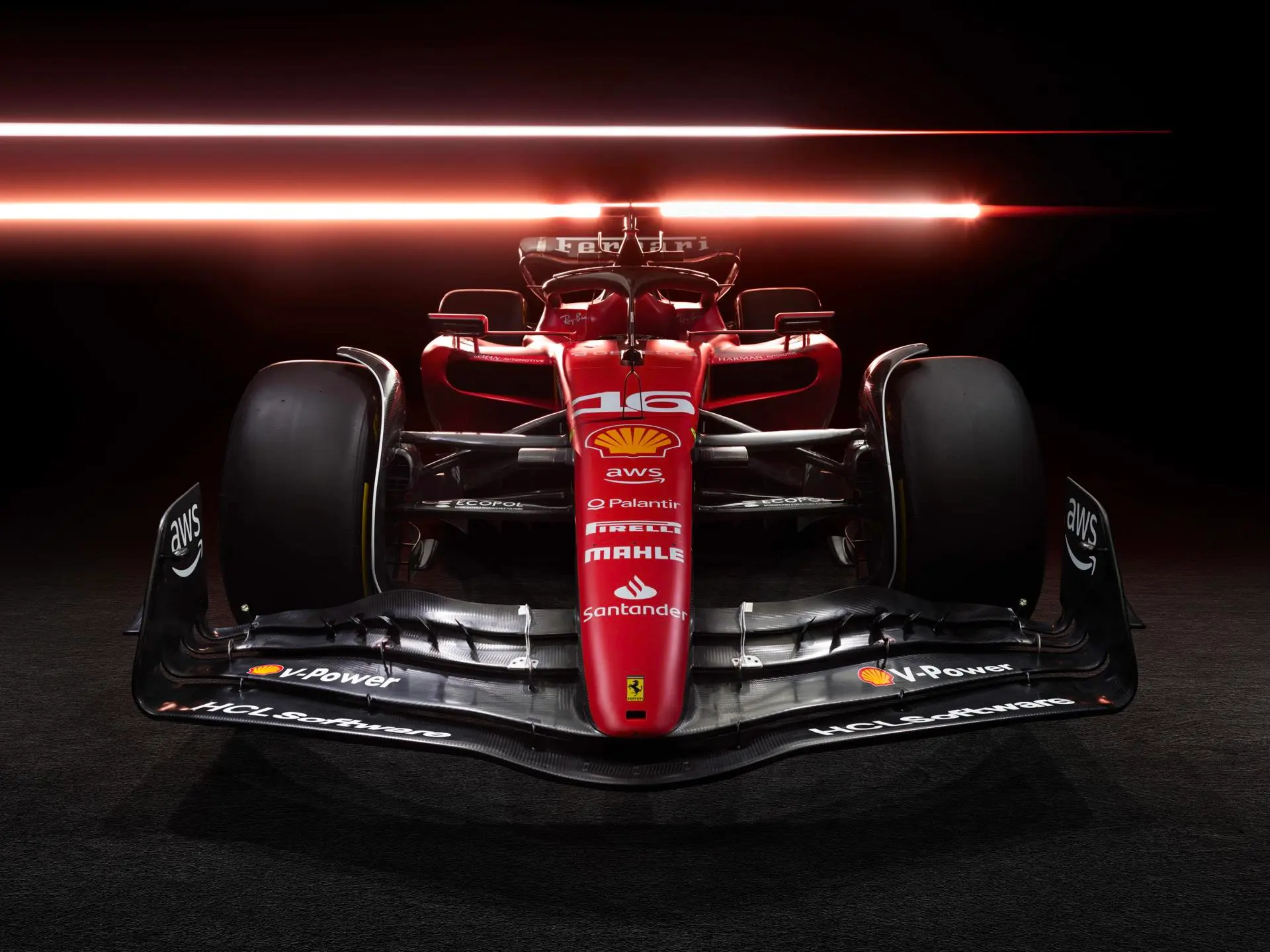 El auto de Ferrari es un espectáculo