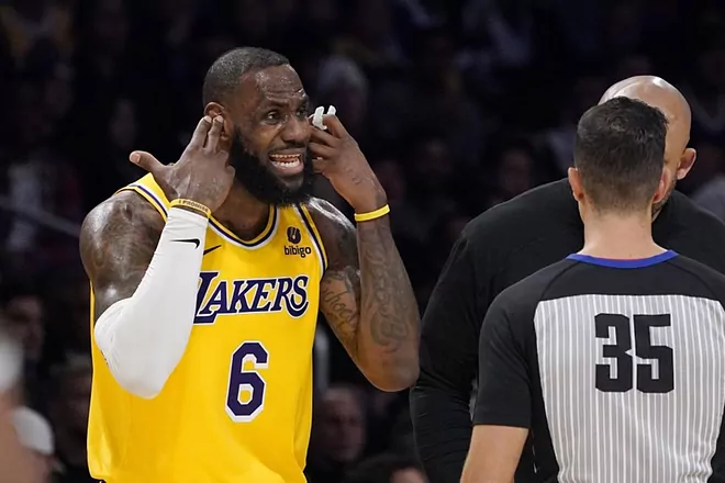 NBA: Los Ángeles Lakers, en crisis con los árbitro, ¿realidad o exageración?