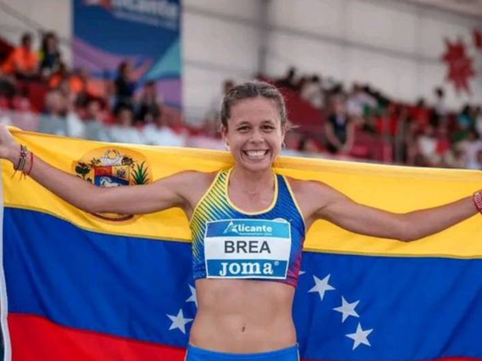 La Primera en correr los 5.000 en menos de 15 minutos: La criolla Joselyn Brea hace historia en California